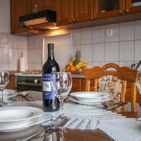 Apartment Cvita Trogir Cameră foto